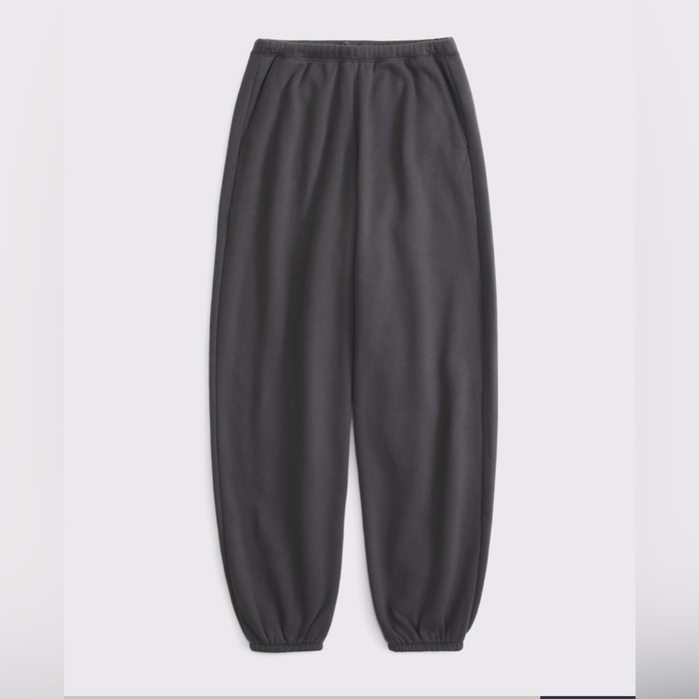 Abercrombie High rise Sunday baggy sweatpants XS Short Dark Gray